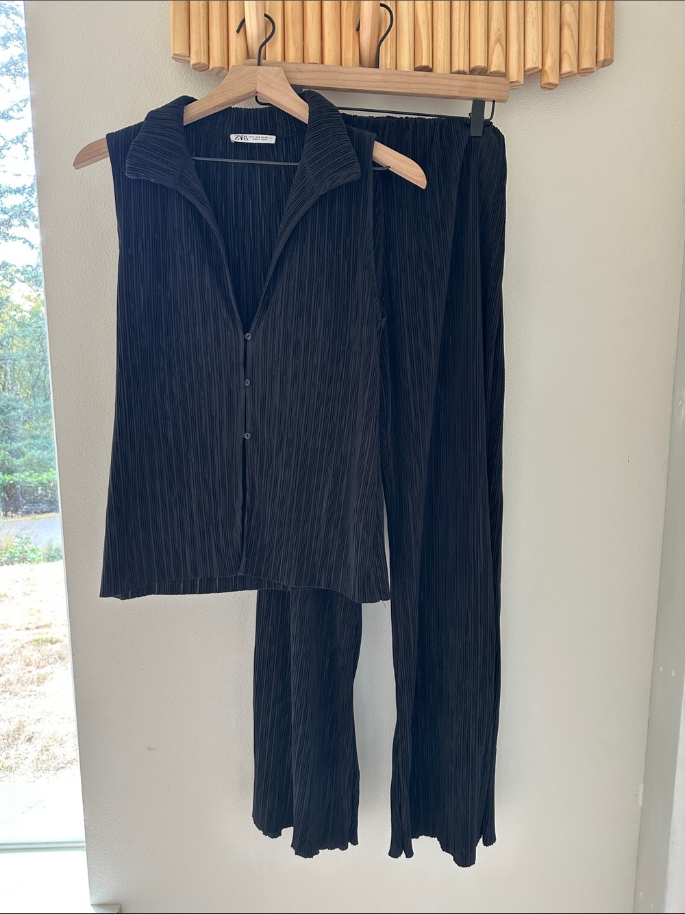 Zara Black Pleated Two-Piece Shirt & Pants Set